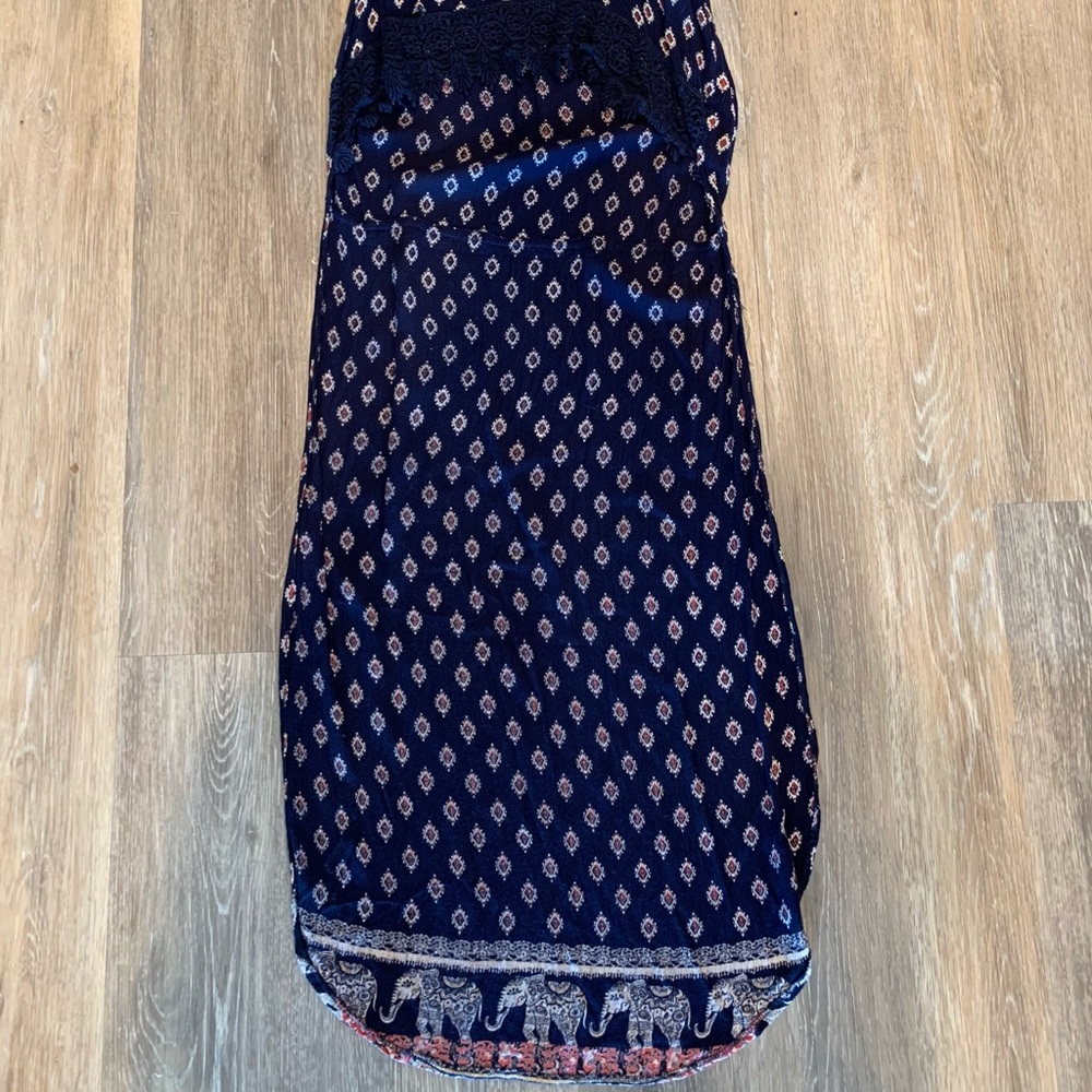 Blue Top. Elephant print. Cropped in the front